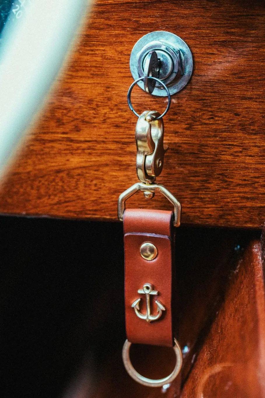 Clearance Kiel James Patrick Keys To Adventure - Brass