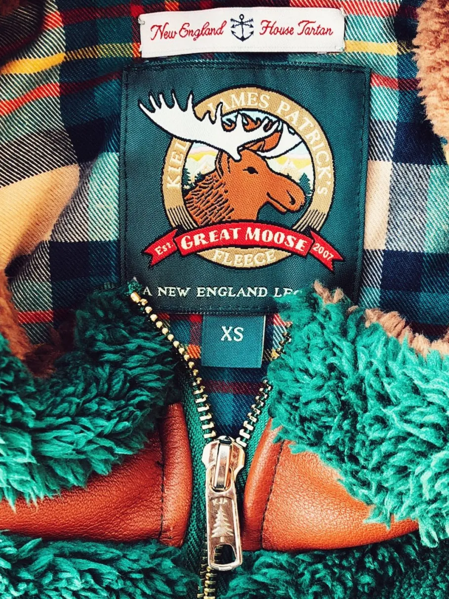 Hot Kiel James Patrick The Maine Moose Fleece