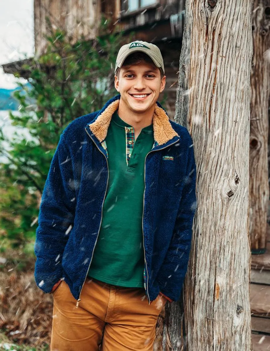 Hot Kiel James Patrick The Vermont Moose Fleece